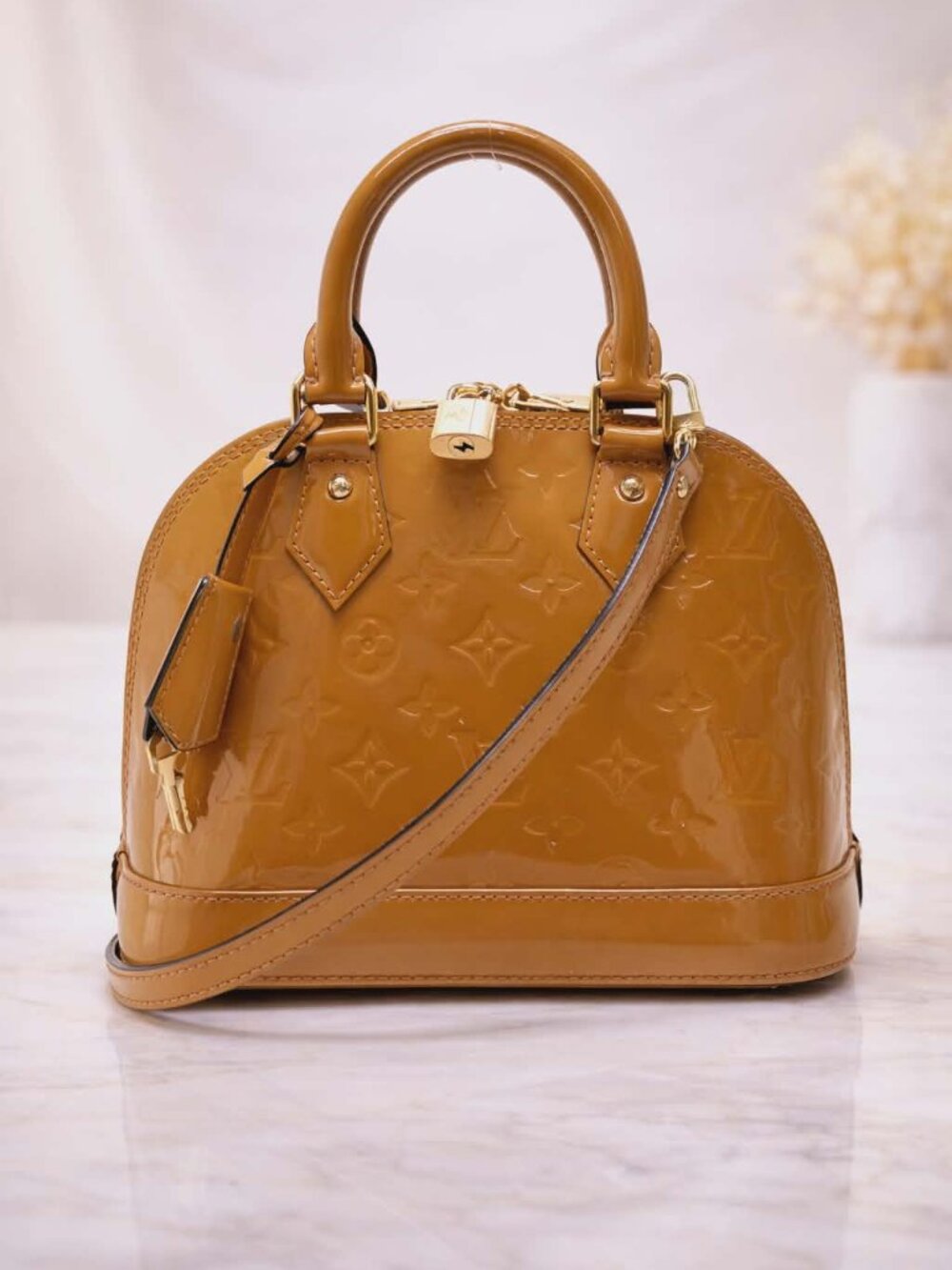 Authentic Louis Vuitton Alma BB Vernis Leather LV Crossbody Satchel